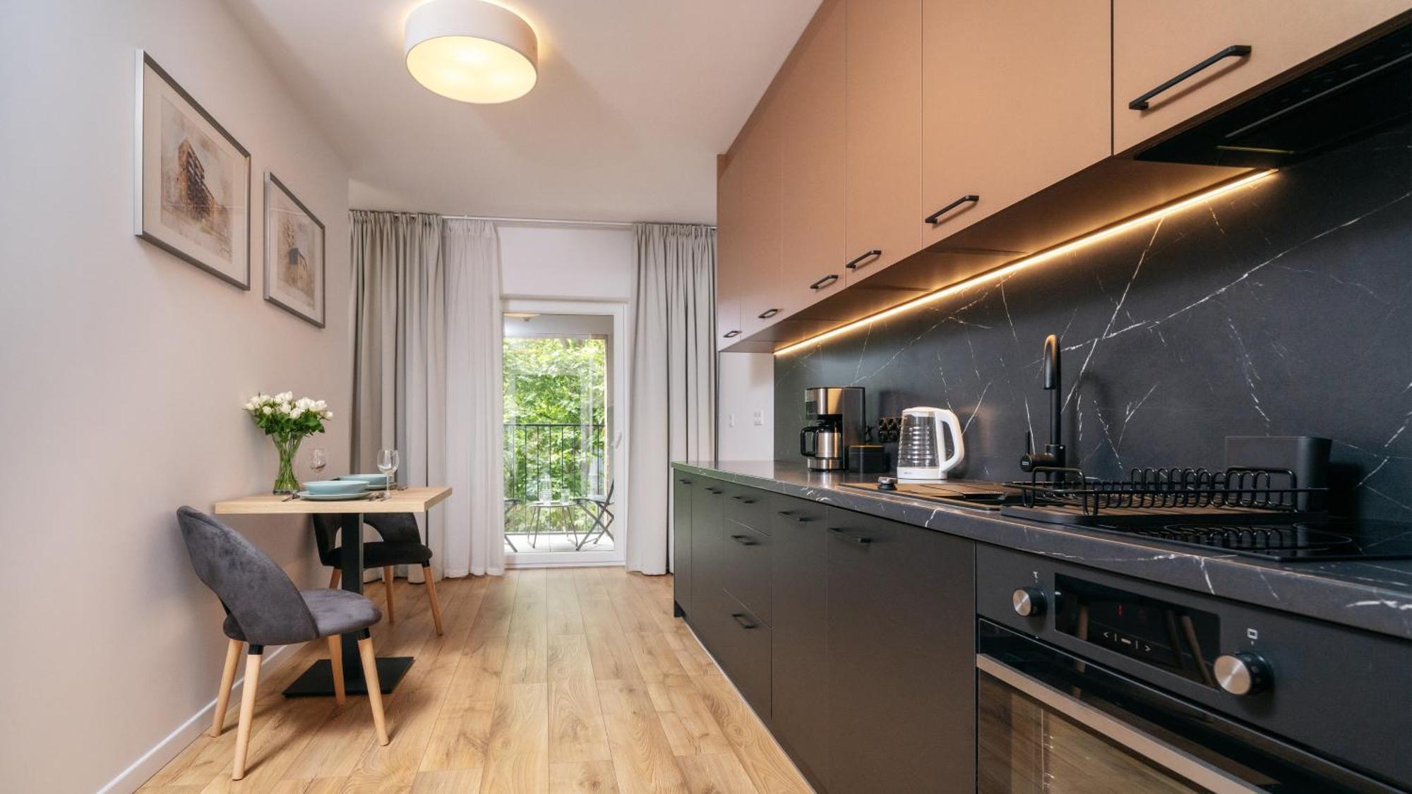 Apartamenty Sun & Snow Atal City Square 브로츠와프 외부 사진